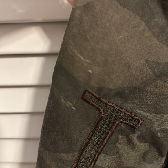 Urban tribe camouflage embroidered jacket size medium - Picture 4 of 8